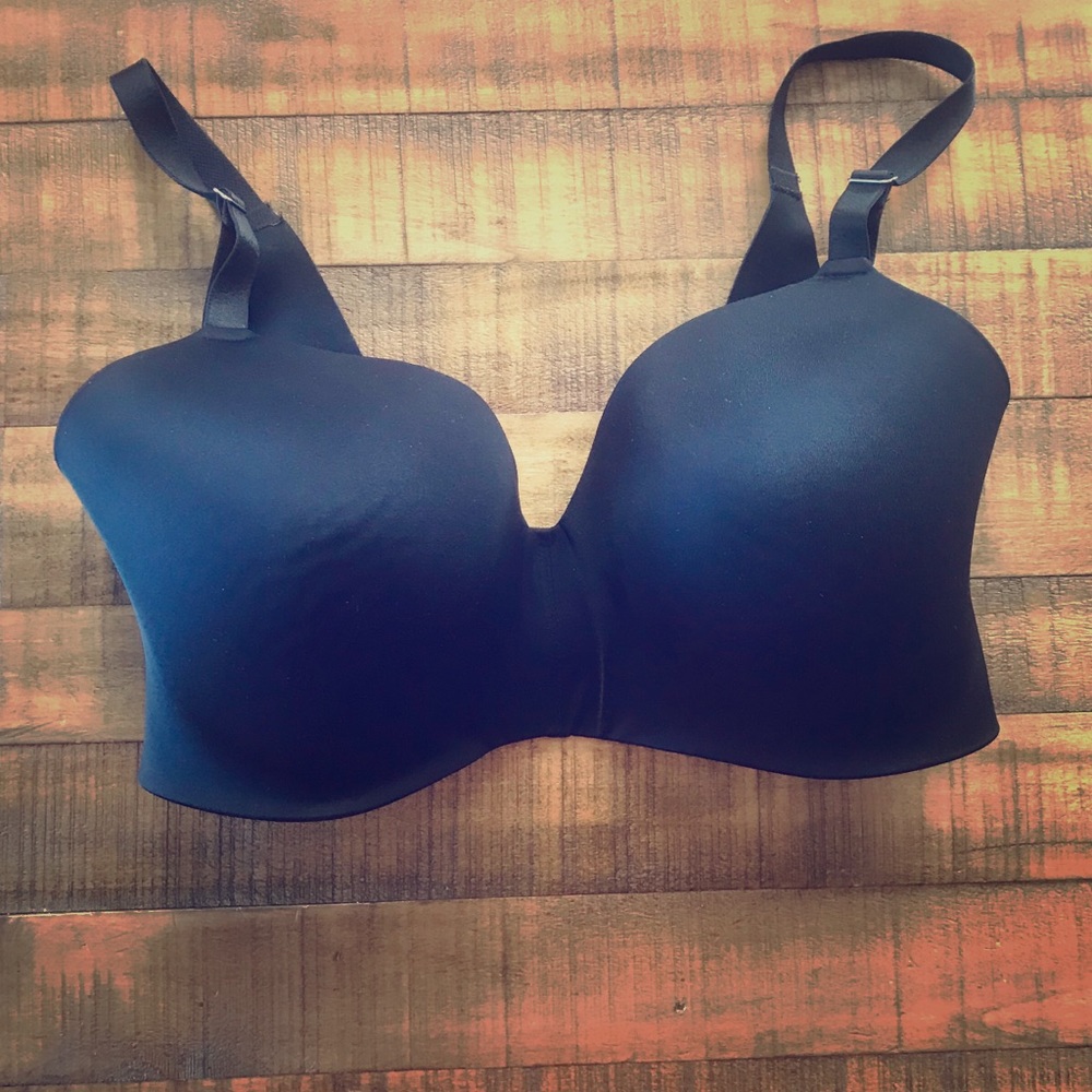 Soma vanishing back wireless NWOT